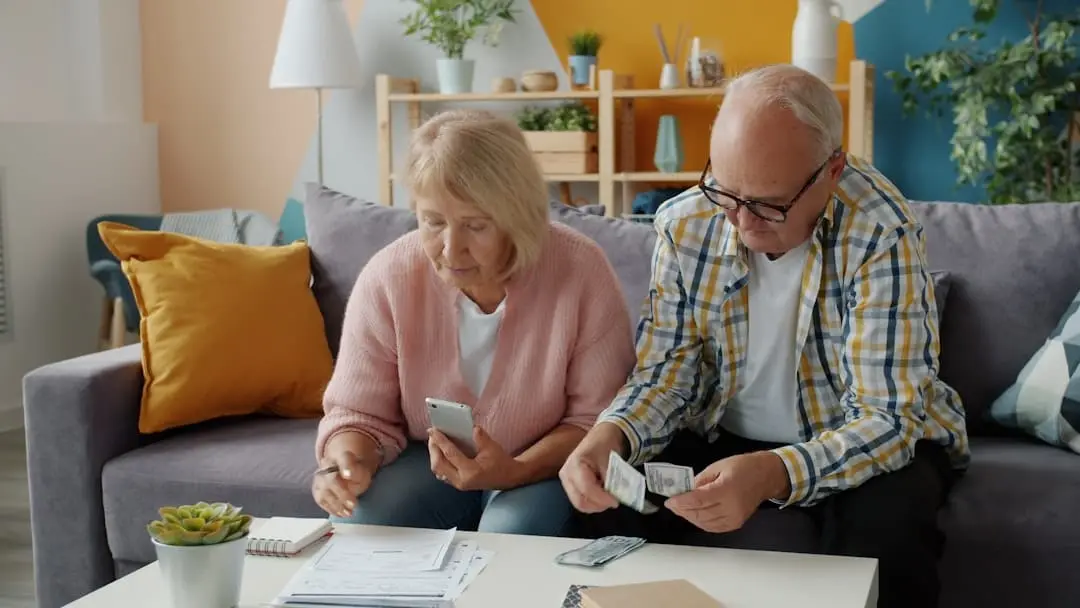 Får man låna pengar som pensionär – så lyckas du illustration